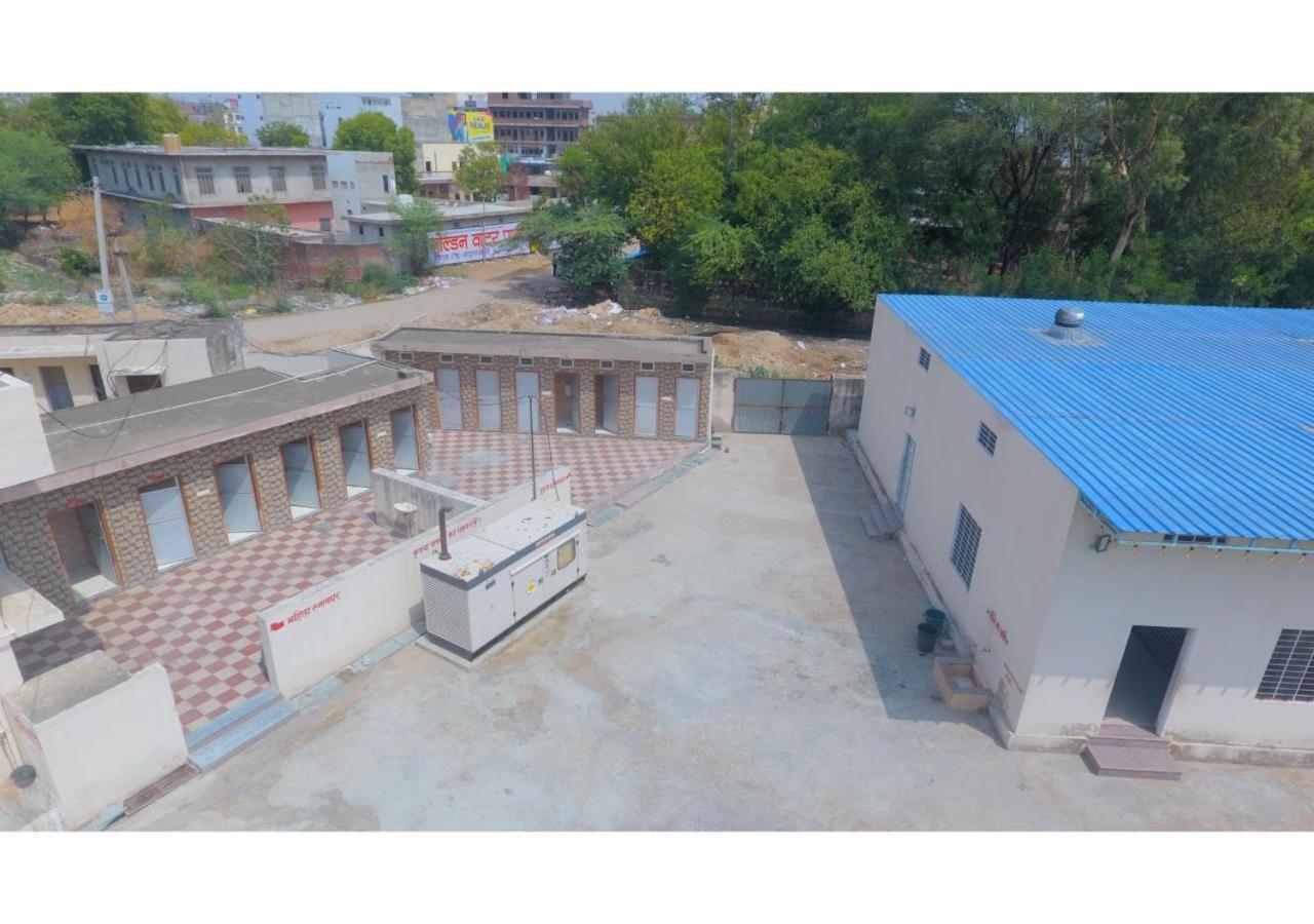 Hotel Goyal Bhawan à Khātu Extérieur photo